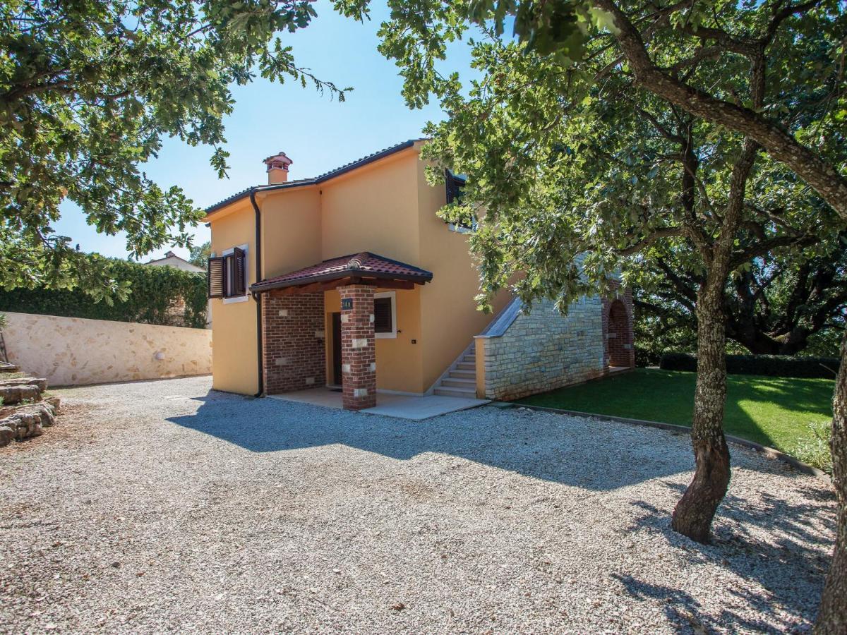 Villa Hrast Bacva Višnjan Kültér fotó
